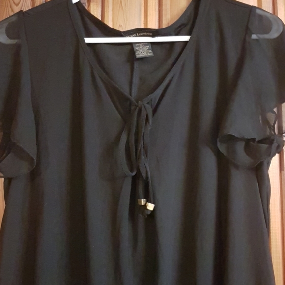 Short sleeve blouse - Picture 2 of 4